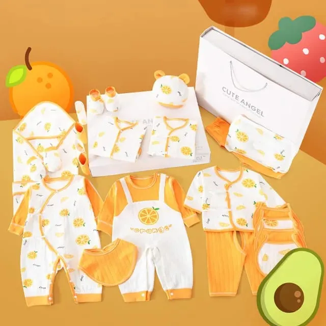 CuddleNest 24 Piece Newborn Gift Set – Ideal Baby Shower Presents for Boys & Girls