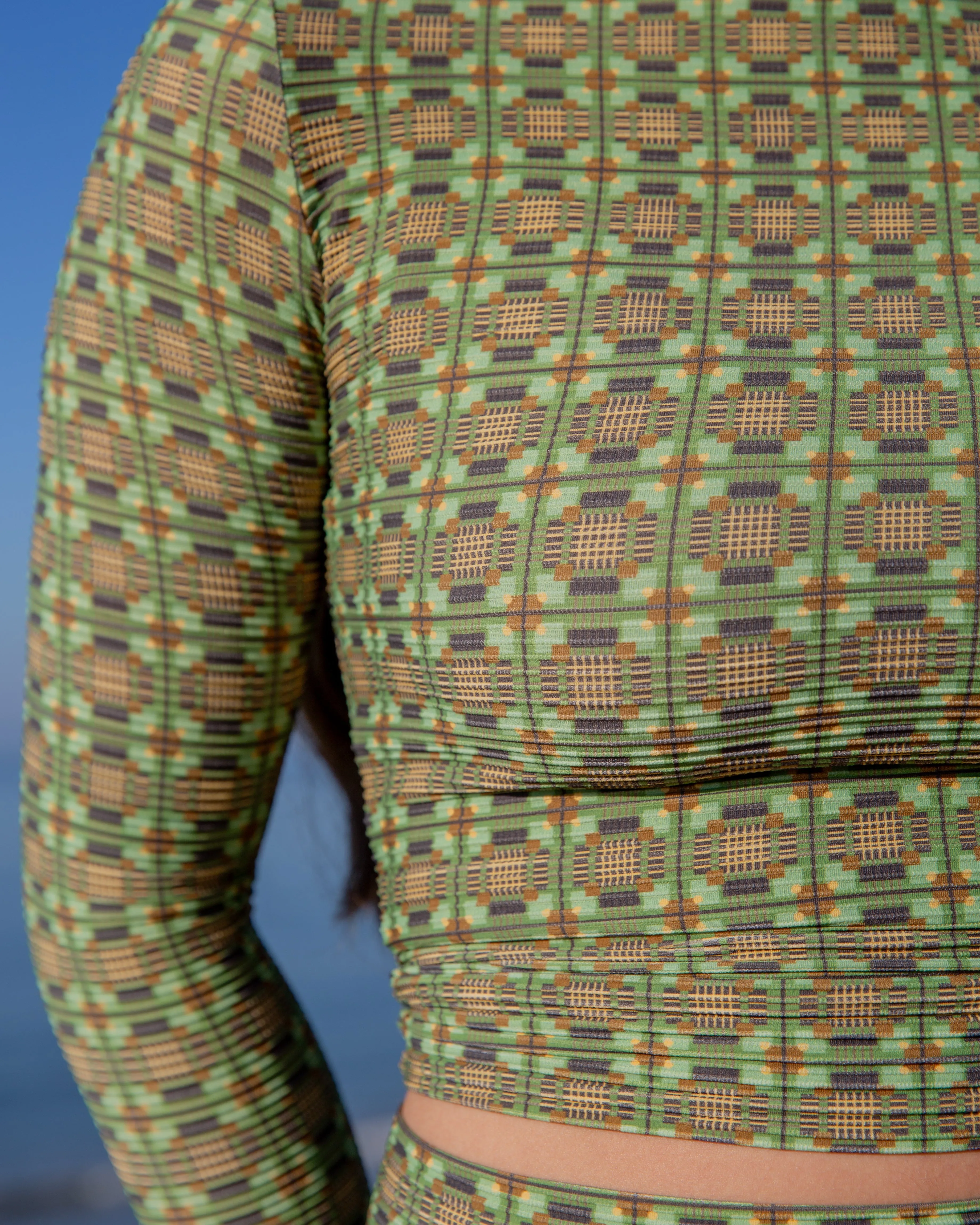 Palomar Crop Top Rashguard - Ecuador